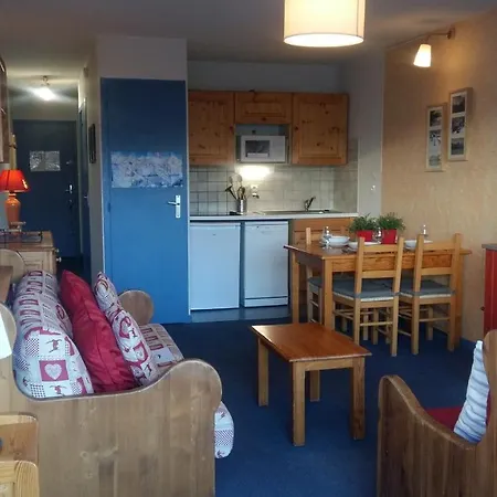 Le Tyrol Apartment *