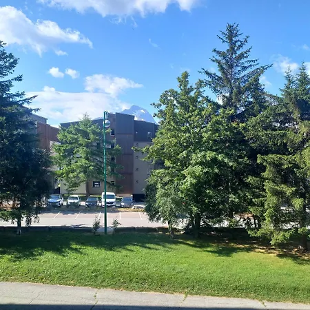 Le Tyrol 아파트 레두잘프
