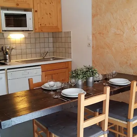 Le Tyrol Apartman *